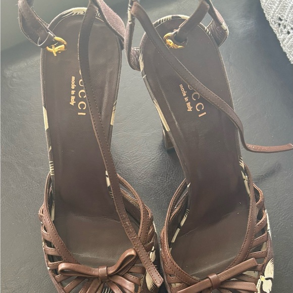 Gucci Floral Print Platform - Picture 11 of 12